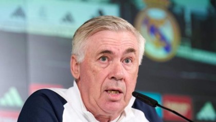 DB电竞官网-引进中卫or楚阿梅尼补位？安帅：楚阿温加……啊不是